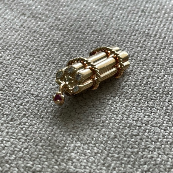 Retro🧨14K Gold🧨Diamond and Ruby Charm Pendant - Picture 9 of 12